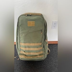 40L GR2 - Ranger Green - Used Once (Like New!!)